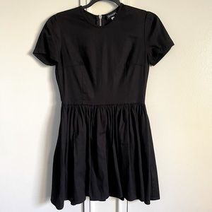 Deandri Roselle Dress